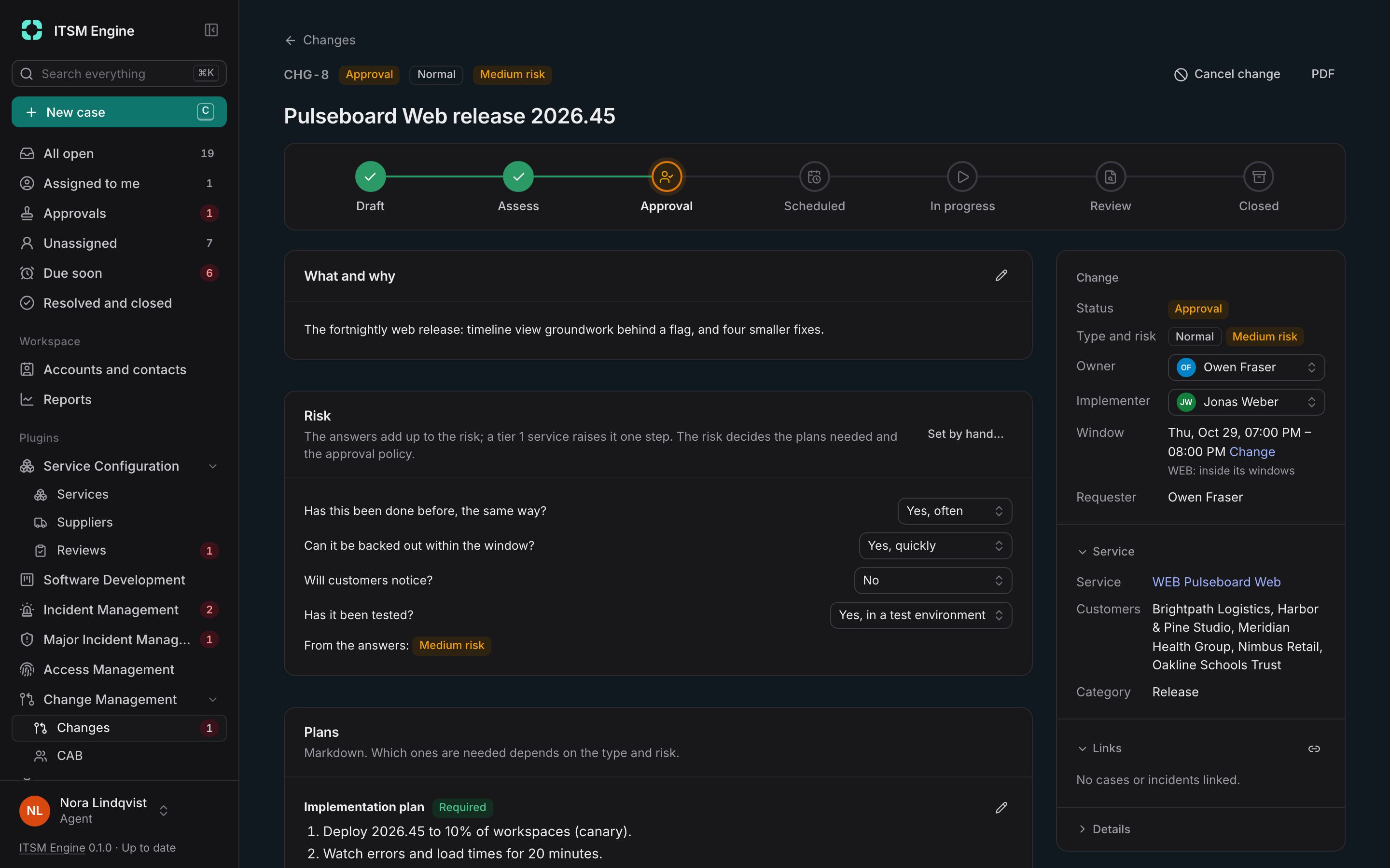 A change waiting for approval, with its status steps, risk questions, owner, window and the customers of its service